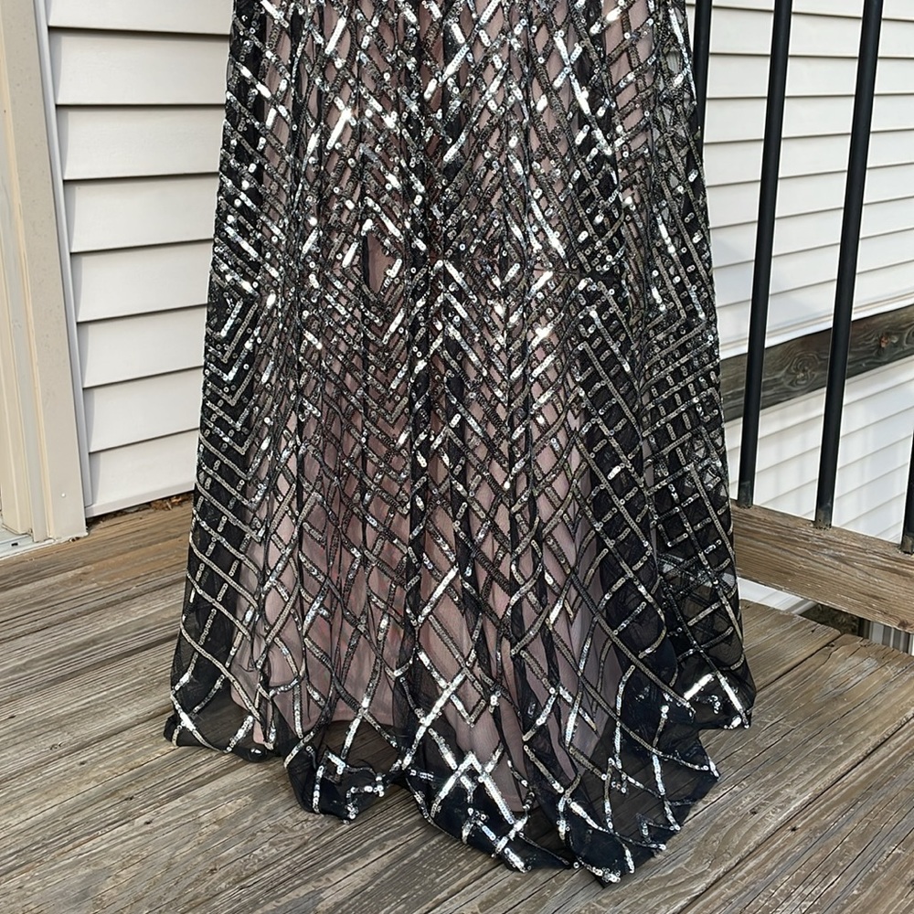 Beautiful Say Yes To The Prom Dress by Macys - Picture 9 of 17